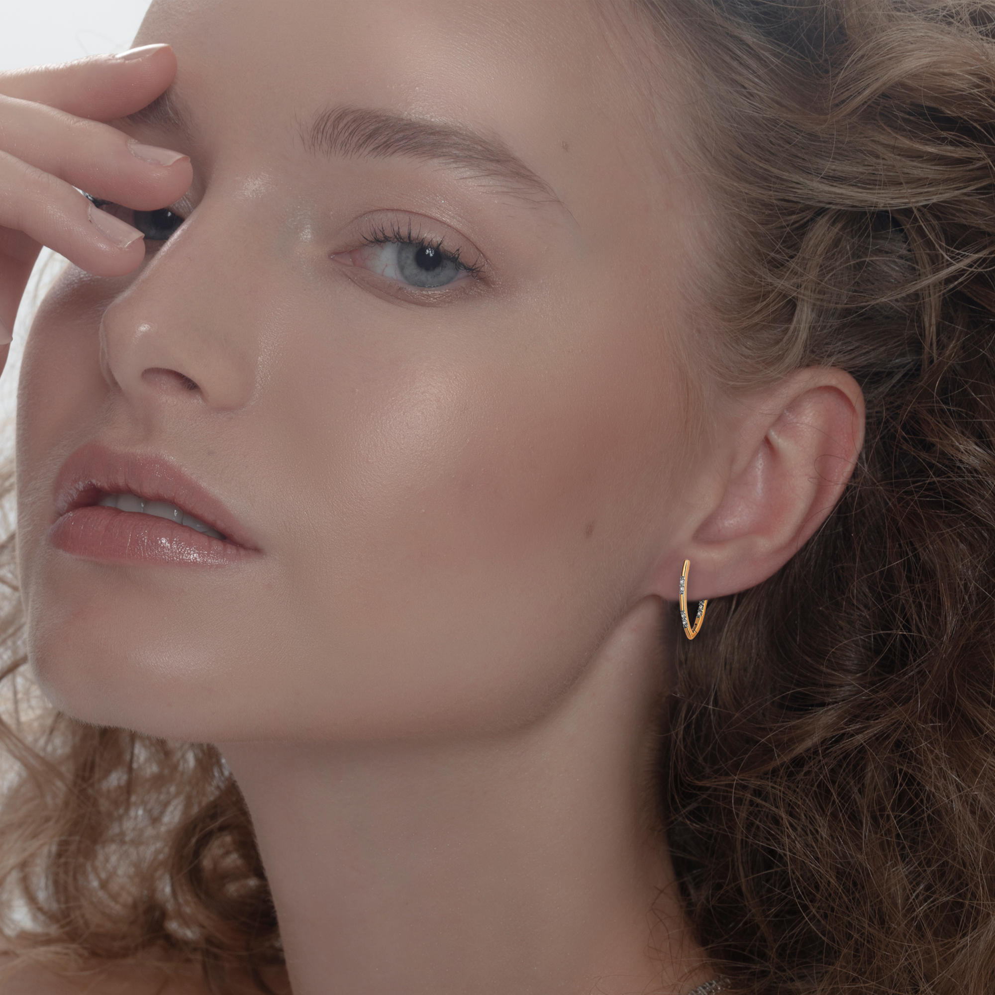 0.70 Carat Diamond Hybrid Gold Earring SUPER OFFER PRICE