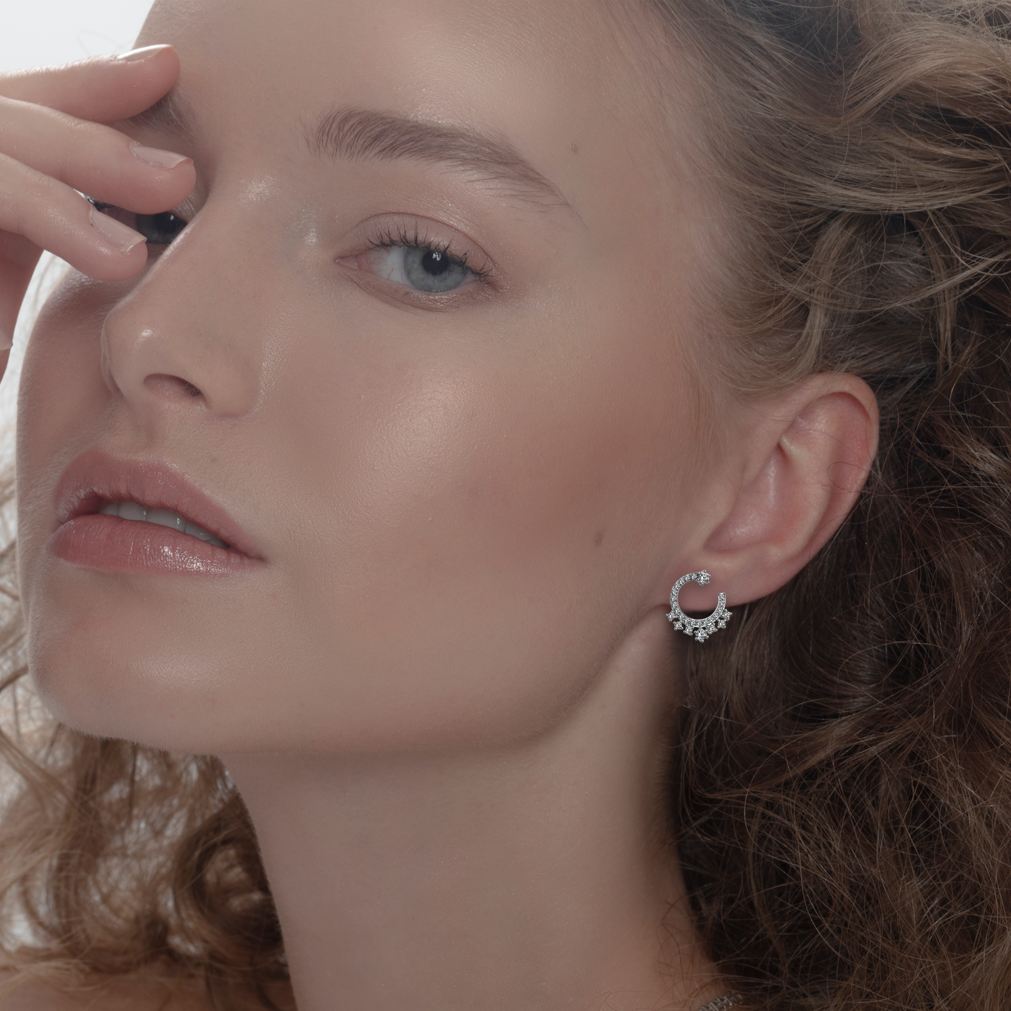 0.70 Carat Diamond Hybrid Gold Earring SUPER OFFER PRICE