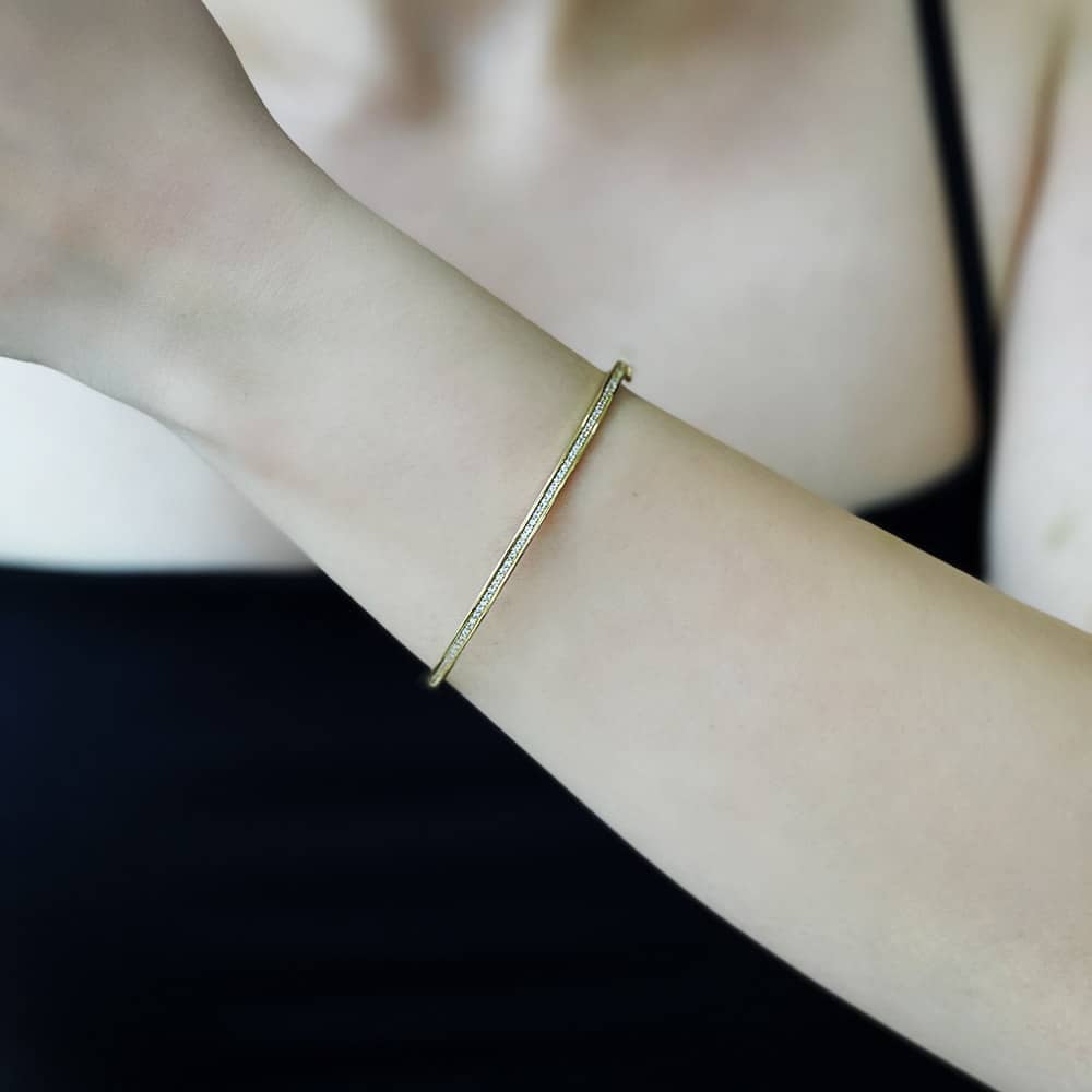 14K Yellow Gold Bangle