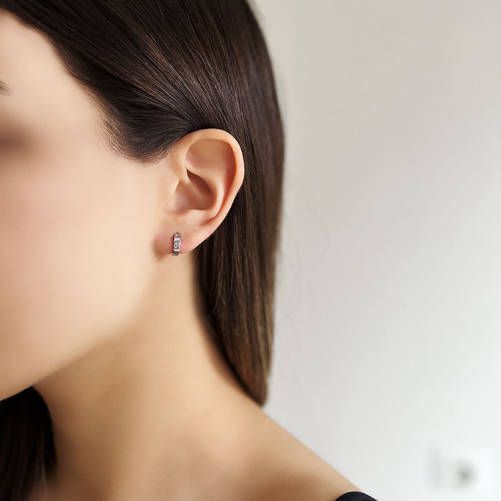 14 Carat Gold Screw Model Hoop Earrings