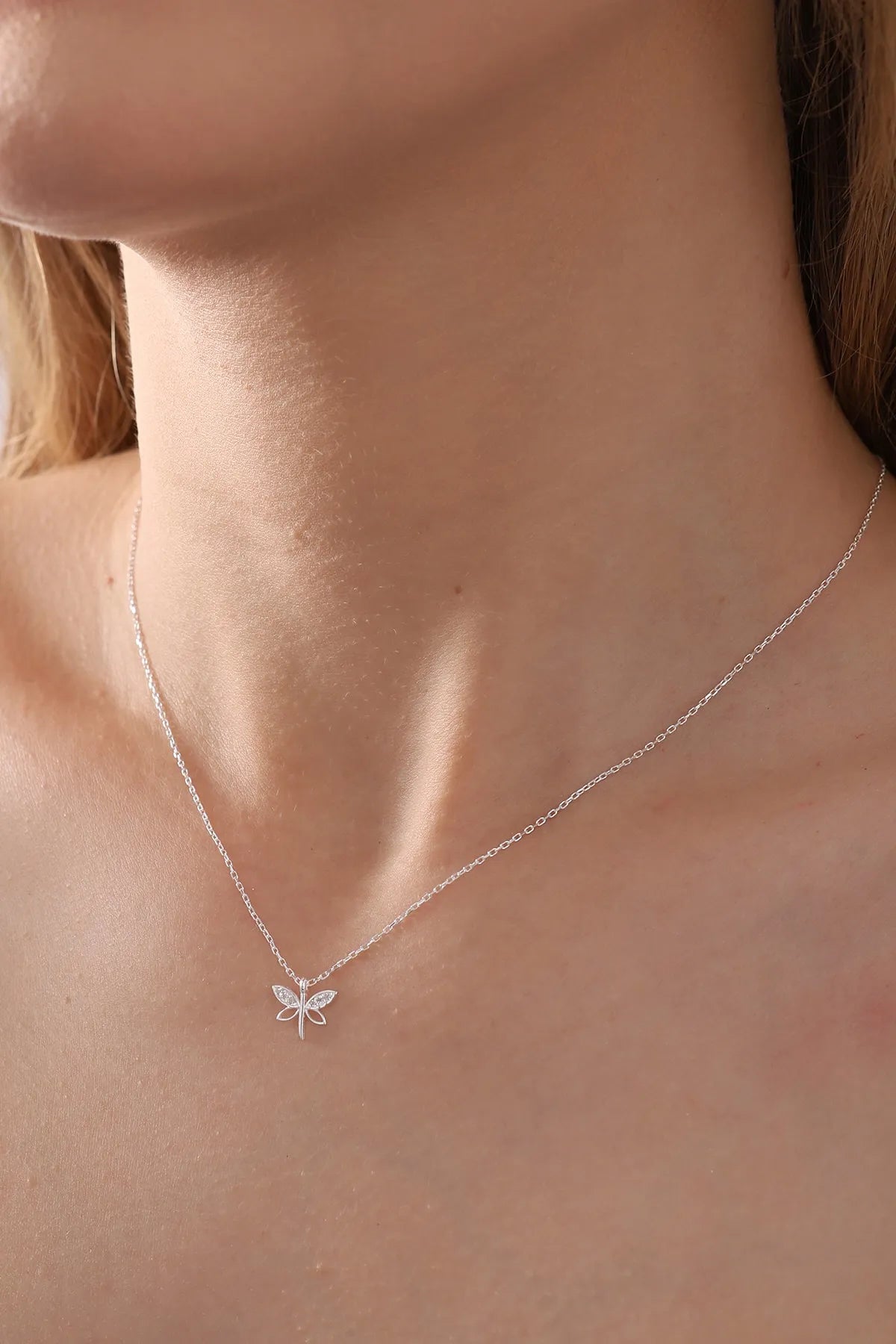 Gold Plated Minimal Dragonfly Model Necklace with 925 Sterling Silver Chain