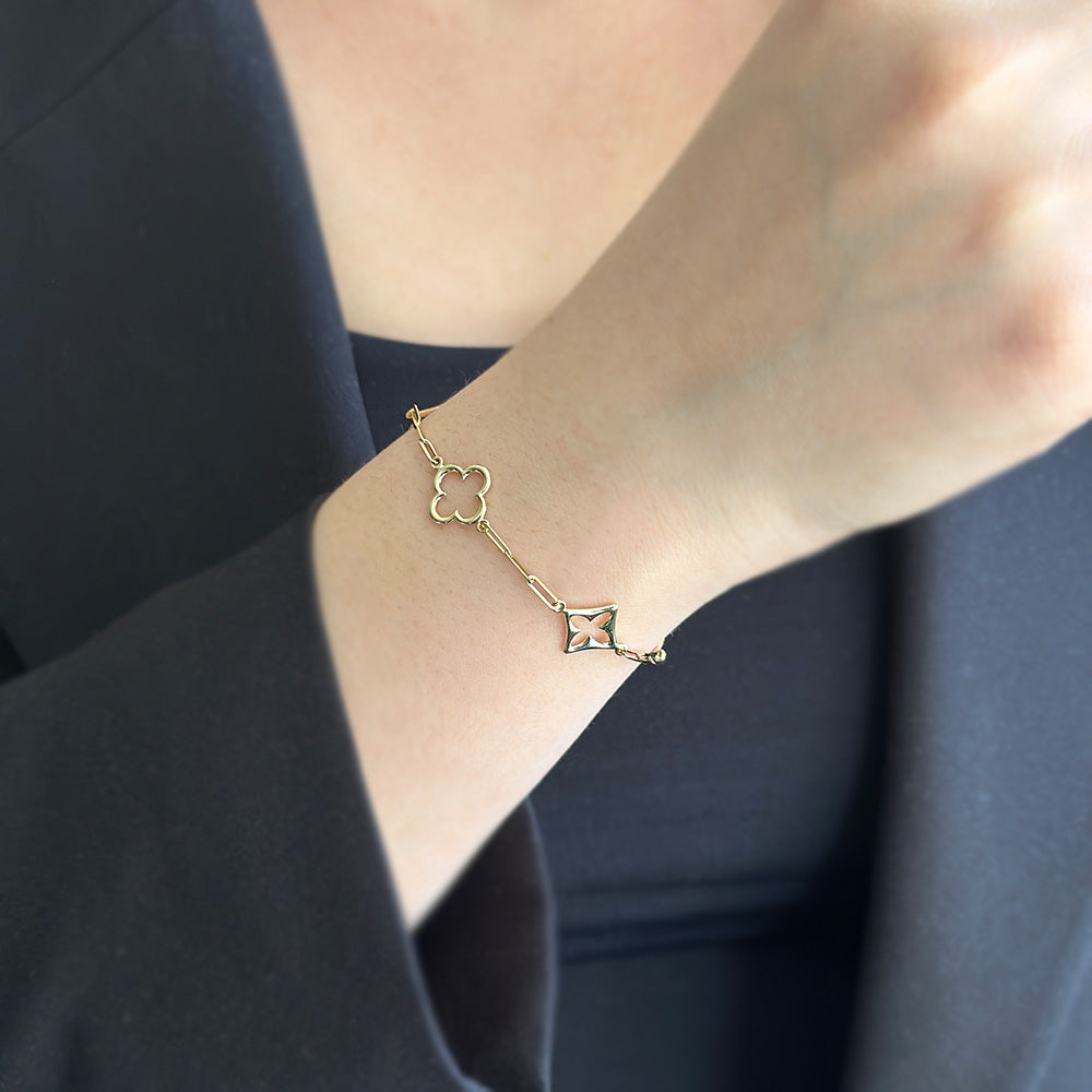 Yellow Gold Bracelet with Clover Motif