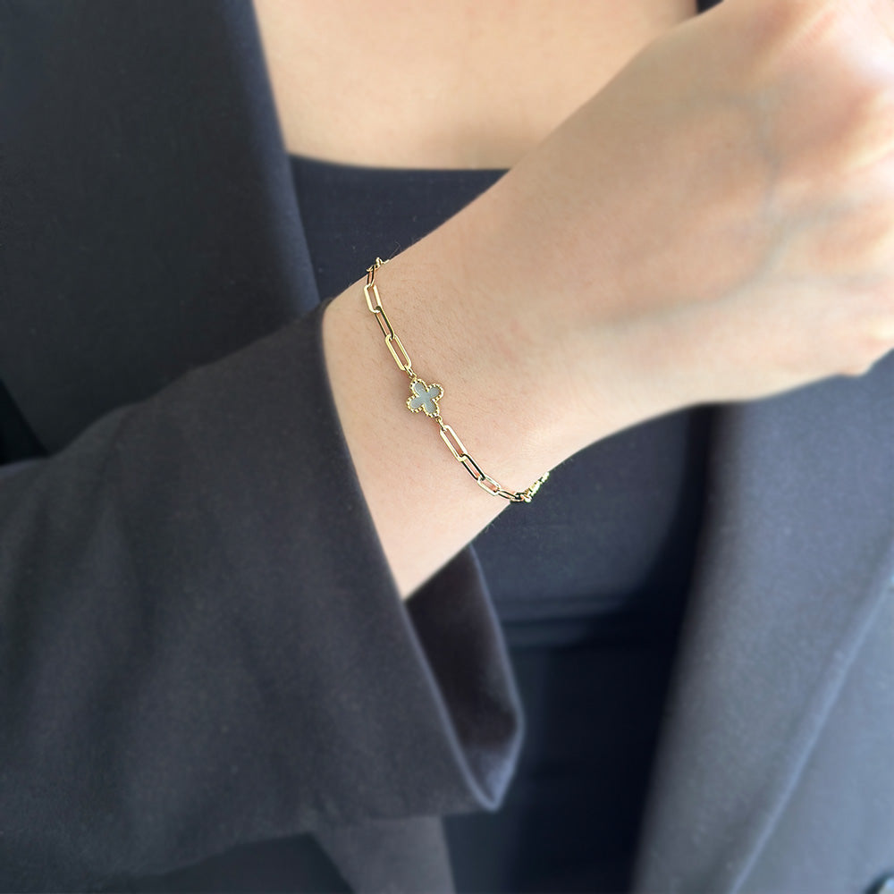 Yellow Gold Bracelet with Clover Motif
