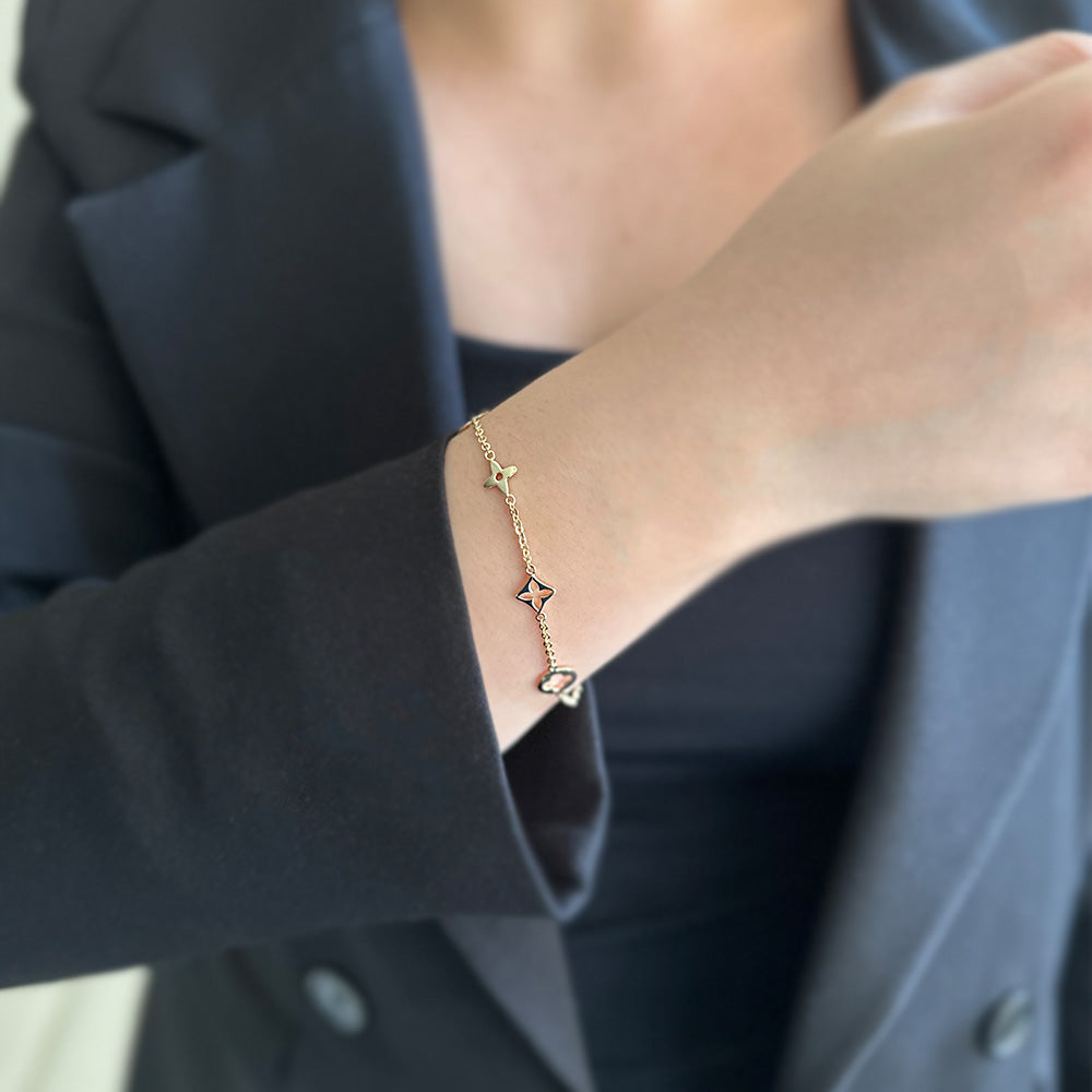 Yellow Gold Bracelet with Clover Motif