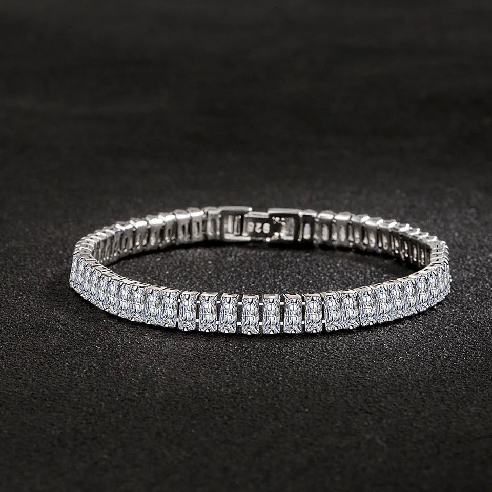 925 Silver | Emerald Cut Tennis Bracelet