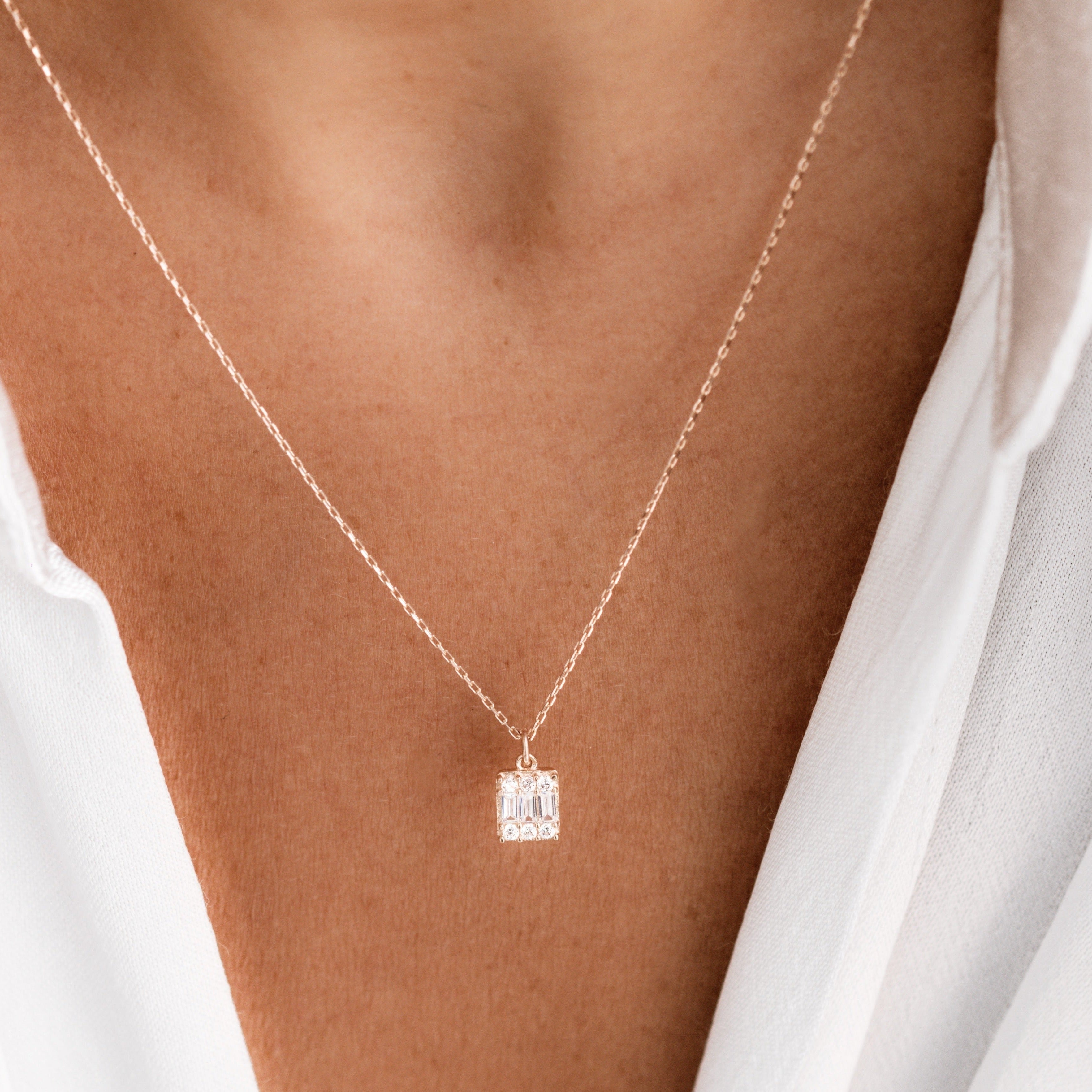 Bella Necklace