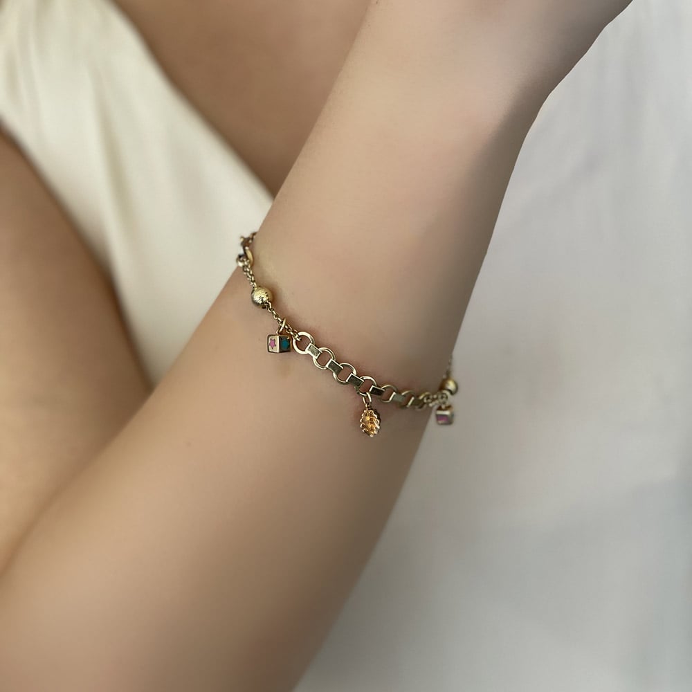Special Designed Dangling Bracelet