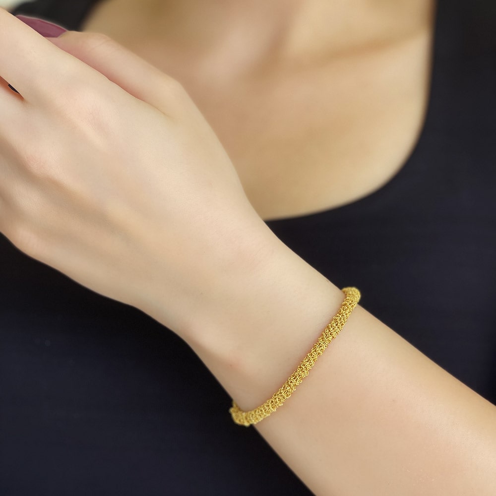 18 Carat Handmade Knitted Bracelet