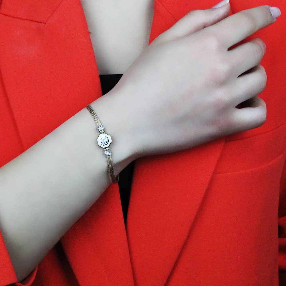 14 Carat Solitaire White Enamel Bracelet
