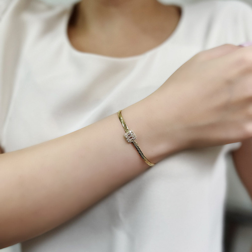 Herringbone Chain Baguette Stone Bracelet