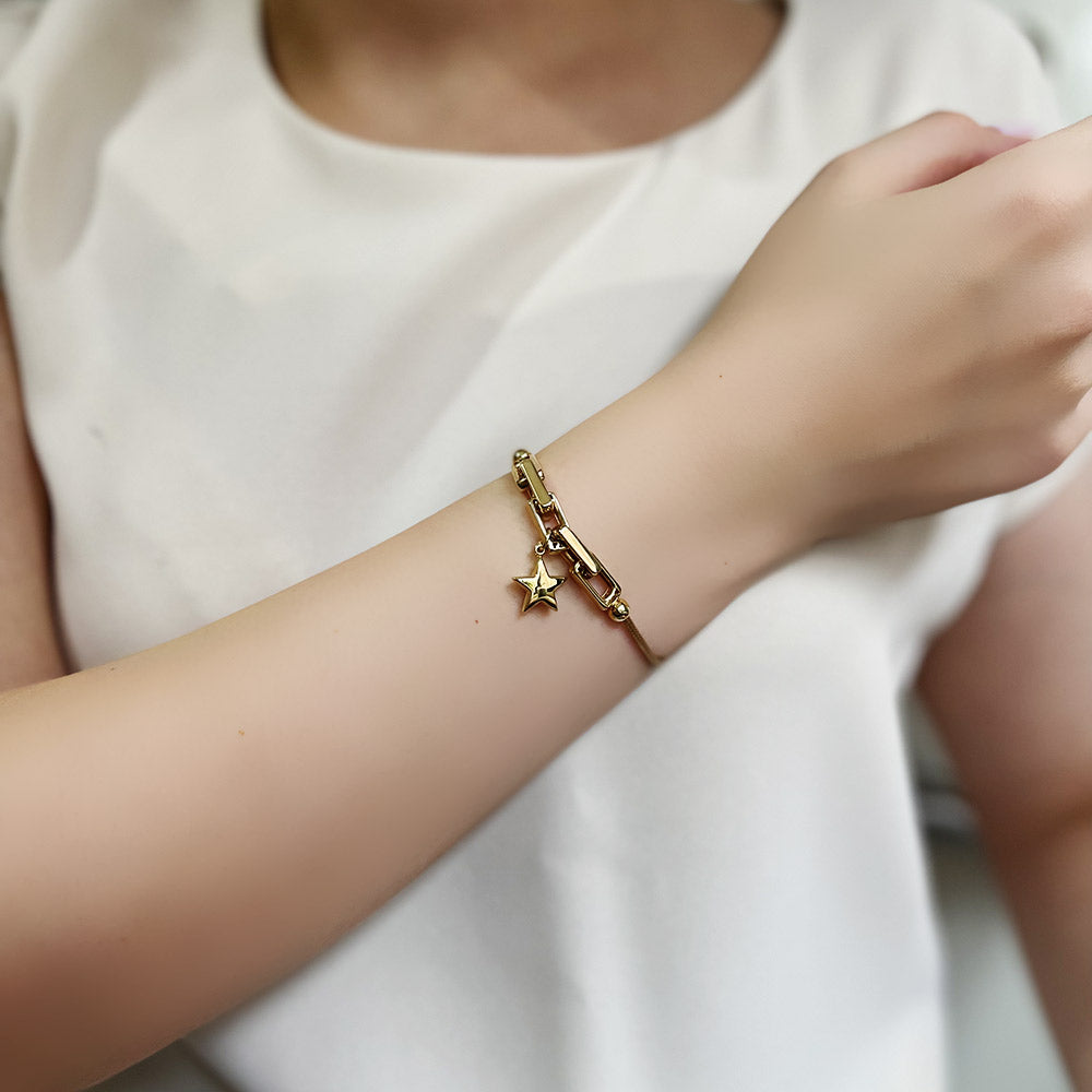 Gold Chain Bracelet with Bombe Stars