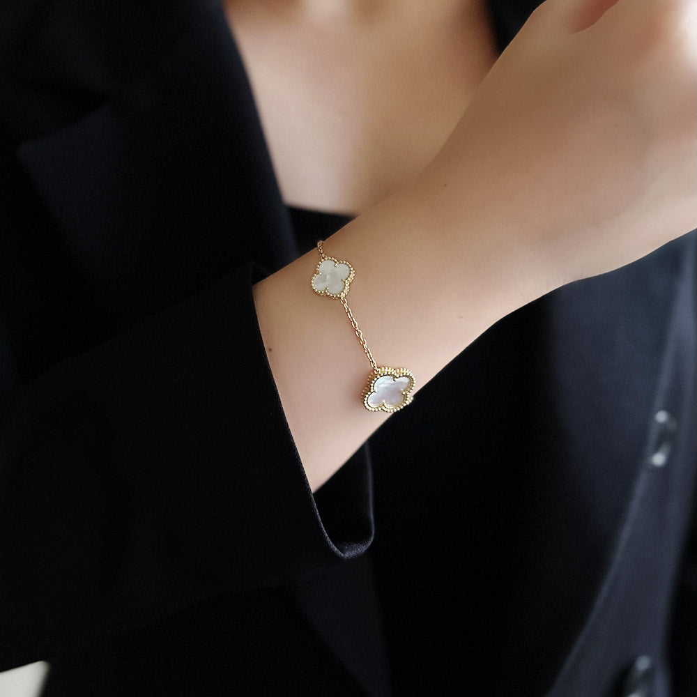 White Mother of Pearl Two Size Clover Motif Bracelet