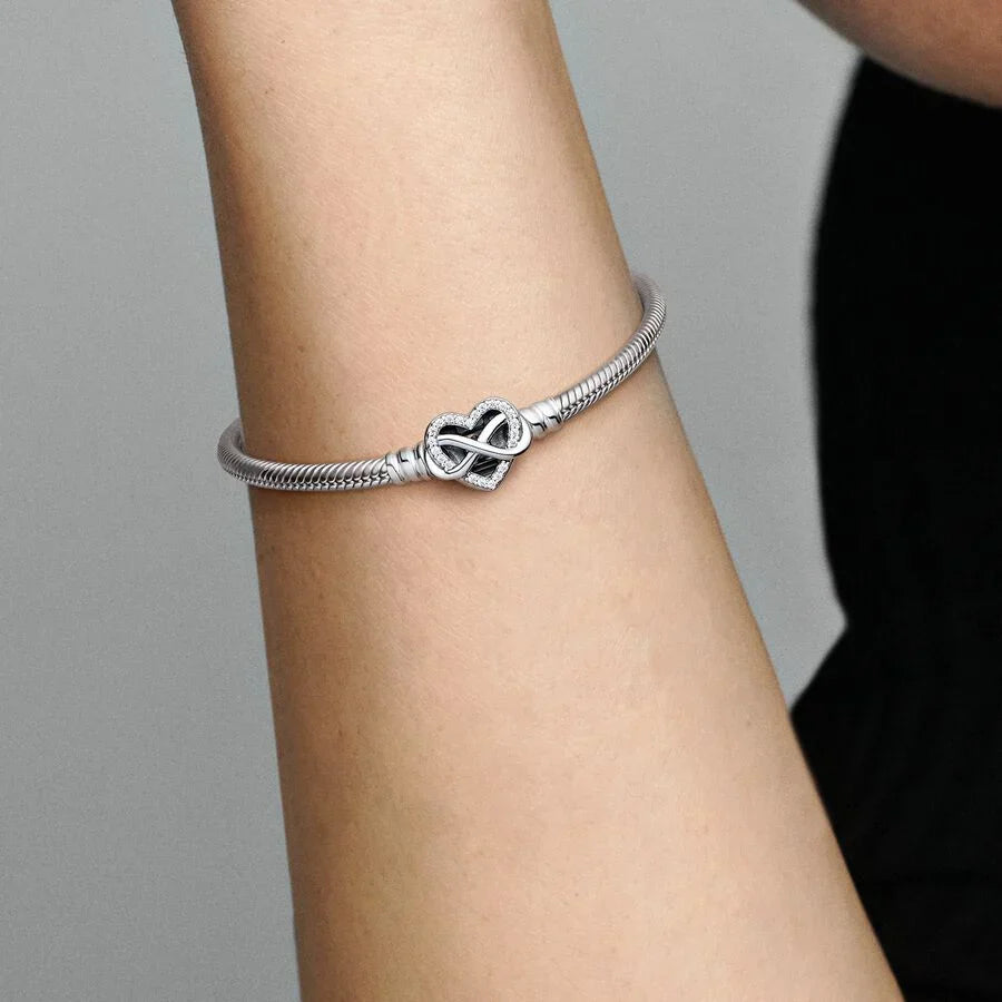 Infinite Heart Clasp Snake Chain Bracelet