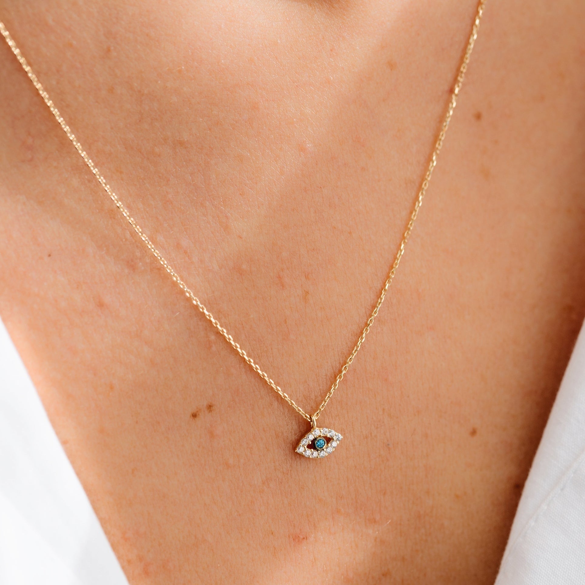 Gela Necklace