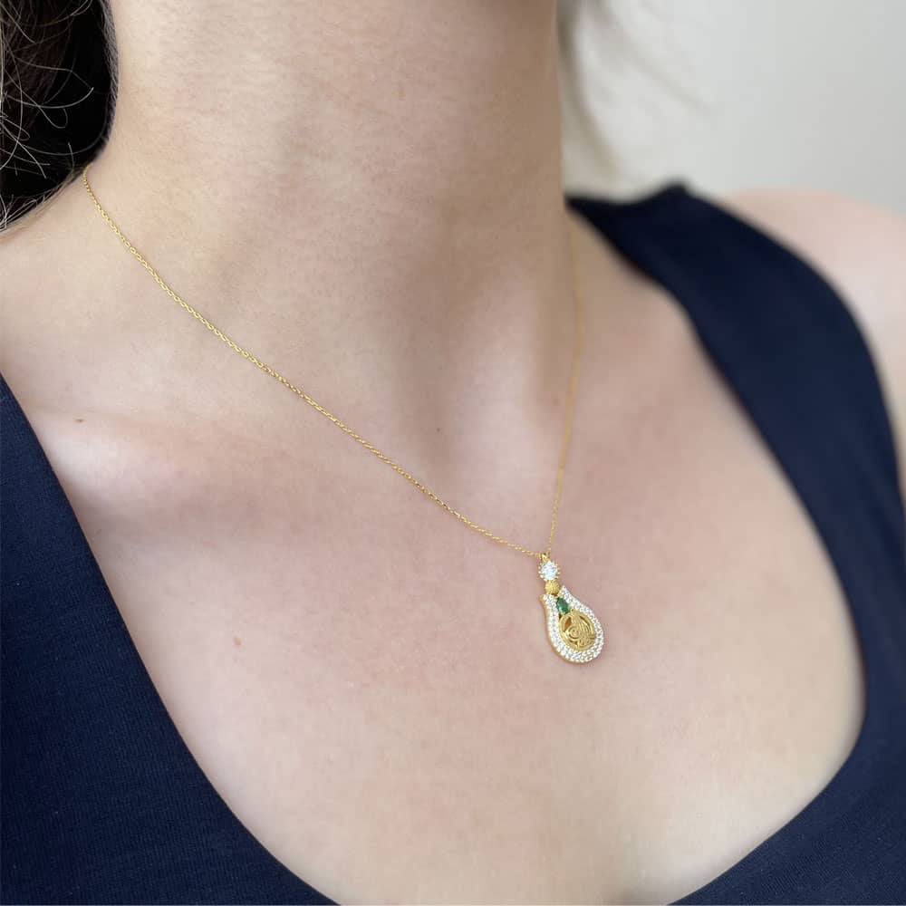Green Stone Necklace with Ottoman Tughra