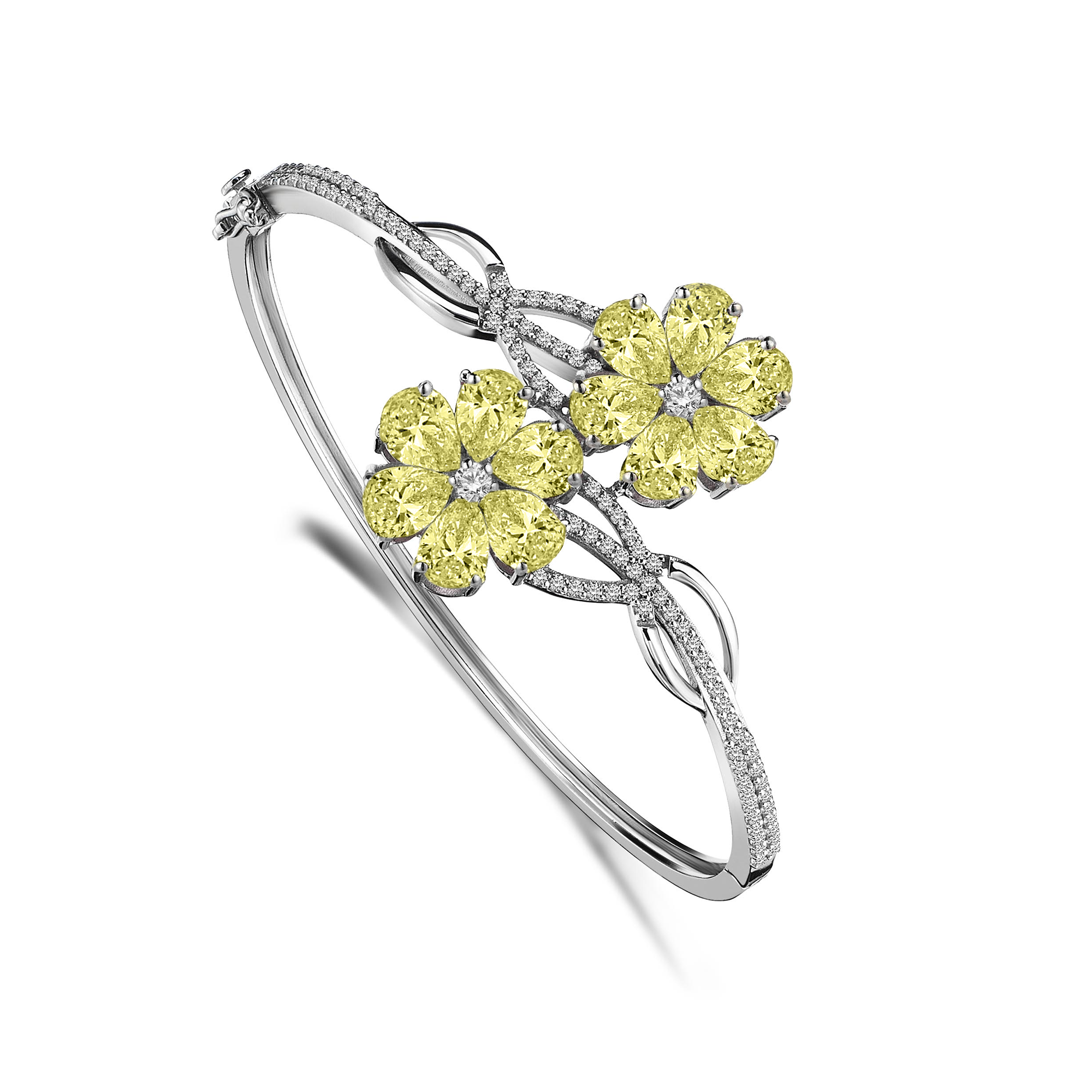 9 Carat Diamond Hybrid Gold Magnolia Bracelet