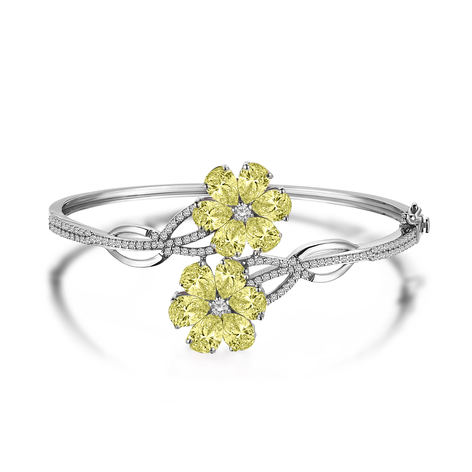 9 Carat Diamond Hybrid Gold Magnolia Bracelet