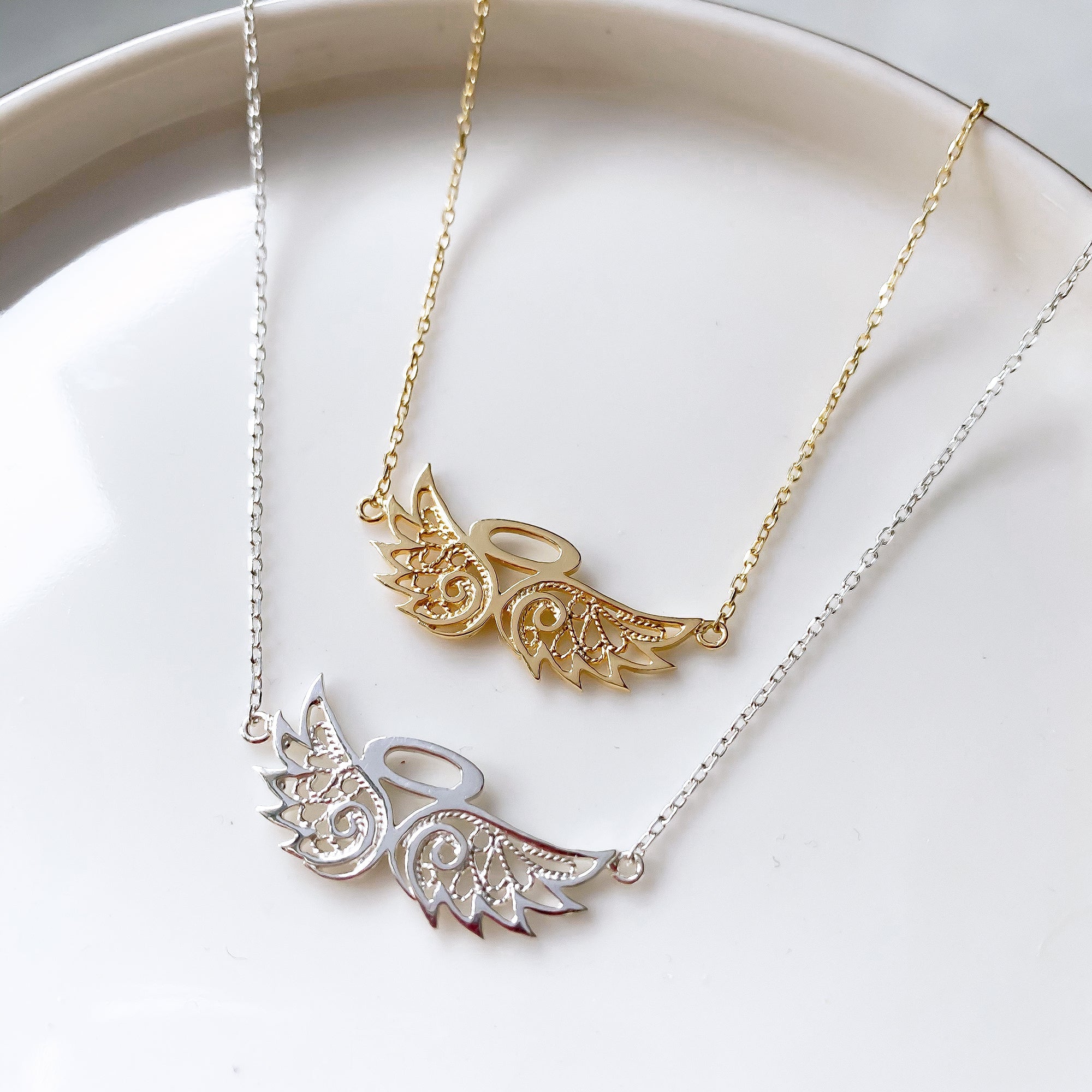 ANGELO NECKLACE