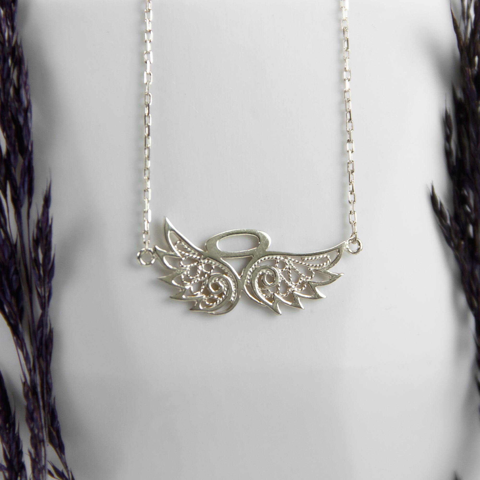 ANGELO NECKLACE