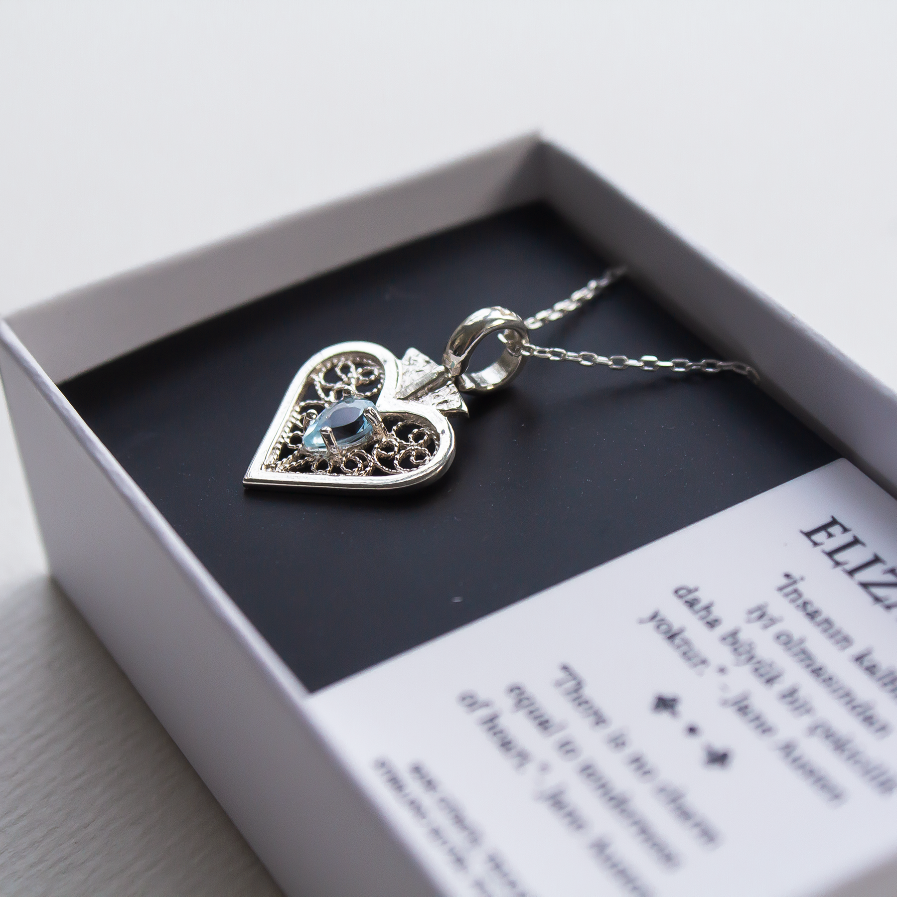 ELIZABETH NECKLACE - BLUE TOPAZ STONE