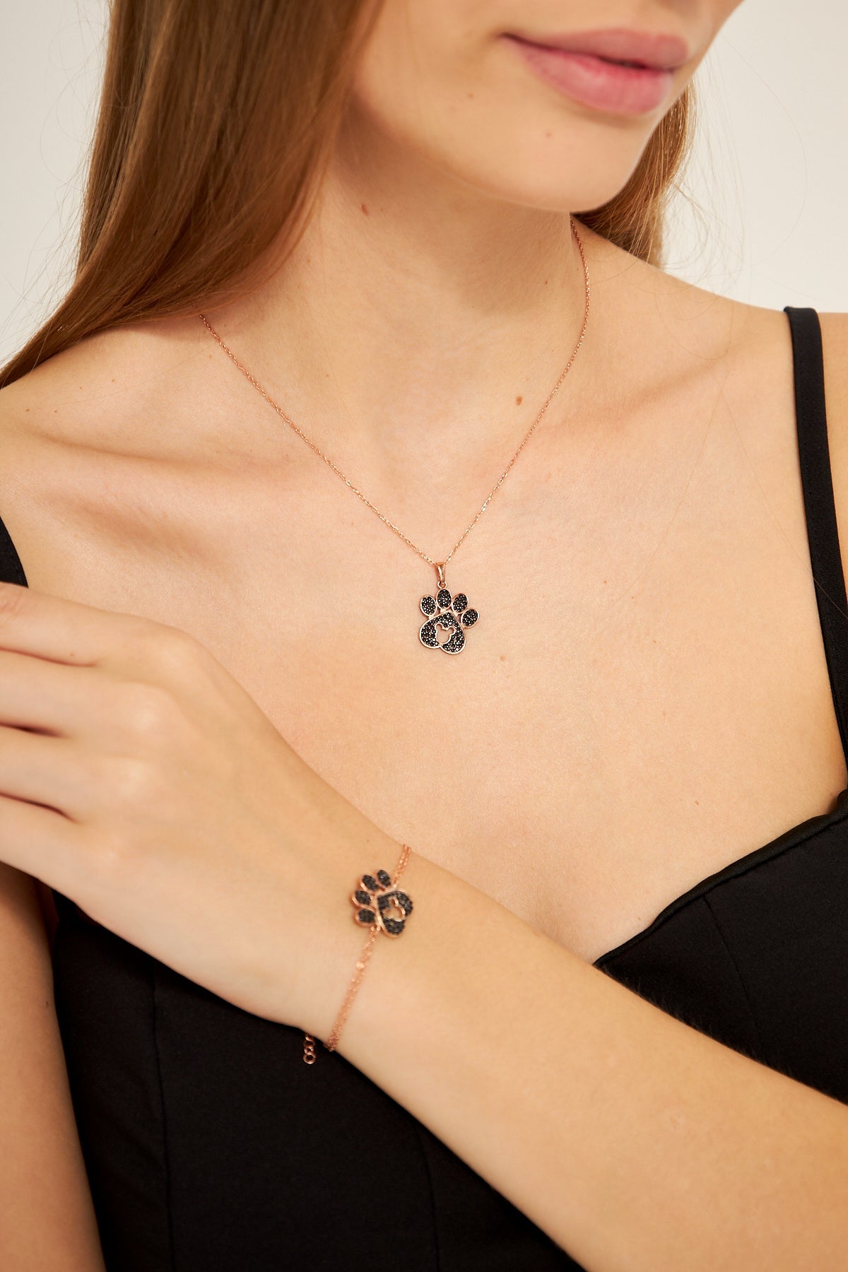 Black Mickey Mouse Paw Necklace Bracelet Set