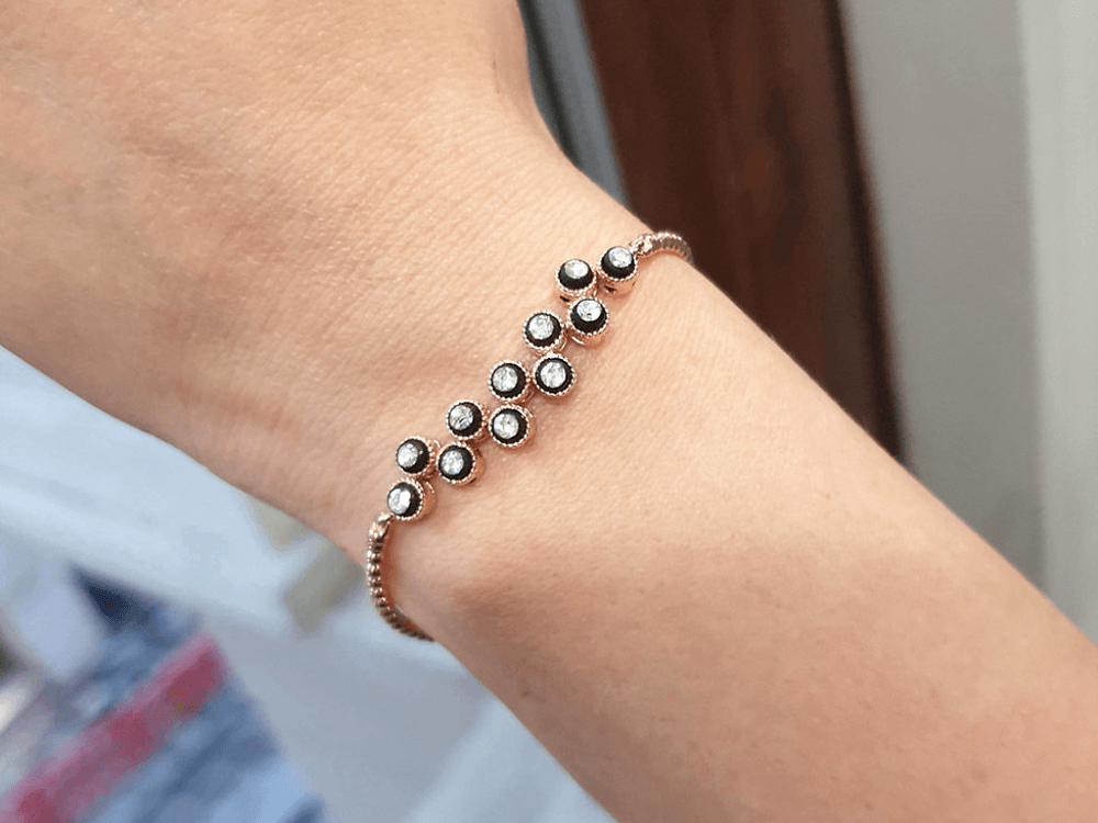 Cross Bud Diamond Bracelet